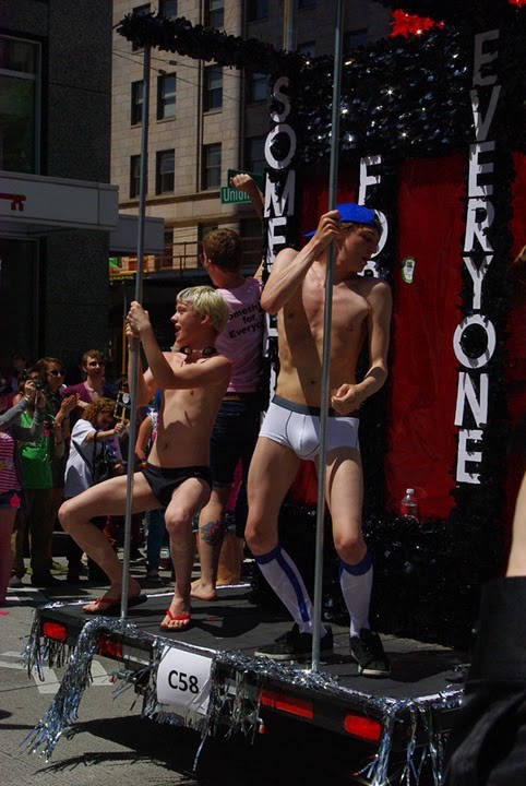 2011 Pride Parade 0105 Pole Boys