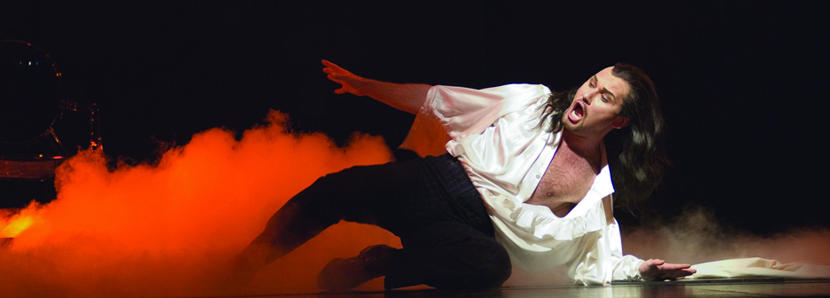Annoyingly, 'barihunk' Mariusz Kwiecien will NOT be in Seattle Opera’s "Don Giovanni" which runs Oct 18 to Nov 1 at McCaw Hall. Photo: Bill Mohn